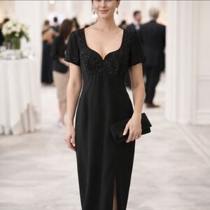 Vtg Sweetheart Neck black beaded bodice Whimsigoth witchy long Sheath gown sz 12